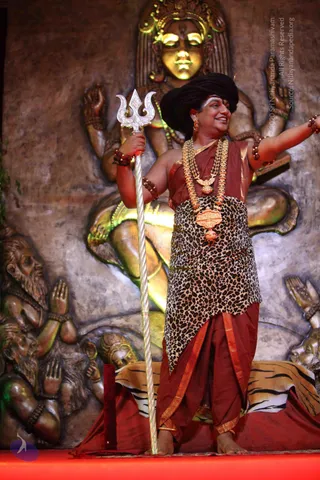 1-SHUDDADVAITAM-DARSHAN-DAY-1_Photo_1103_IMG_8422_CMP_WM