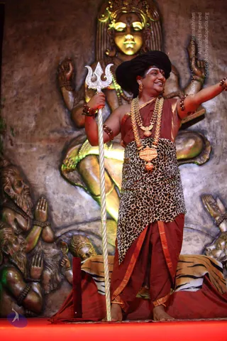 1-SHUDDADVAITAM-DARSHAN-DAY-1_Photo_1104_IMG_8423_CMP_WM