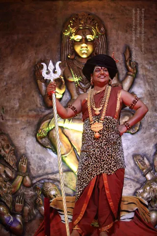 1-SHUDDADVAITAM-DARSHAN-DAY-1_Photo_1122_IMG_8441_CMP_WM