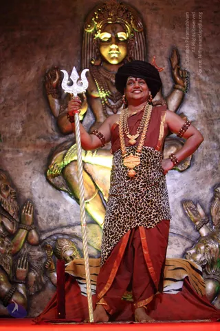 1-SHUDDADVAITAM-DARSHAN-DAY-1_Photo_1126_IMG_8445_CMP_WM