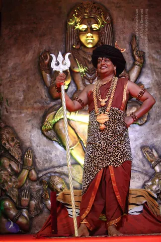 1-SHUDDADVAITAM-DARSHAN-DAY-1_Photo_1133_IMG_8452_CMP_WM