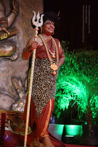 1-SHUDDADVAITAM-DARSHAN-DAY-1_Photo_1140_IMG_8464_CMP_WM