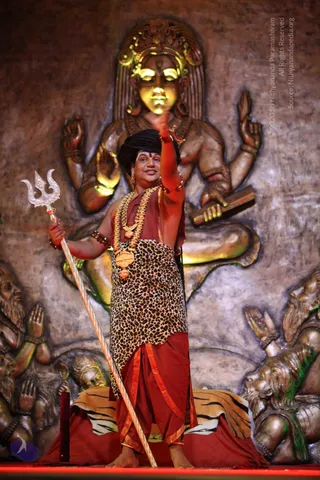 1-SHUDDADVAITAM-DARSHAN-DAY-1_Photo_1155_IMG_8481_CMP_WM