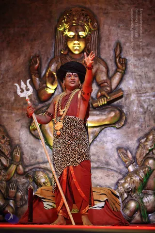 1-SHUDDADVAITAM-DARSHAN-DAY-1_Photo_1161_IMG_8487_CMP_WM