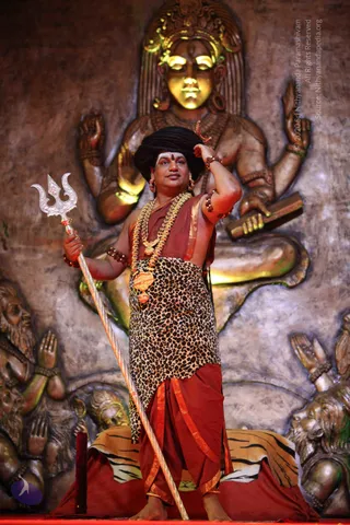 1-SHUDDADVAITAM-DARSHAN-DAY-1_Photo_1166_IMG_8492_CMP_WM