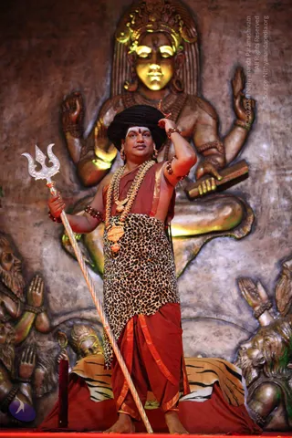 1-SHUDDADVAITAM-DARSHAN-DAY-1_Photo_1168_IMG_8494_CMP_WM