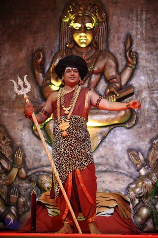 1-SHUDDADVAITAM-DARSHAN-DAY-1_Photo_1174_IMG_8500_CMP_WM