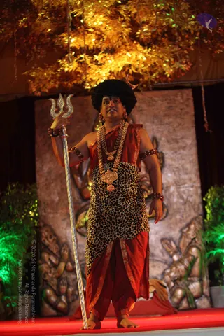 1-SHUDDADVAITAM-DARSHAN-DAY-1_Photo_1186_IMG_8512_CMP_WM