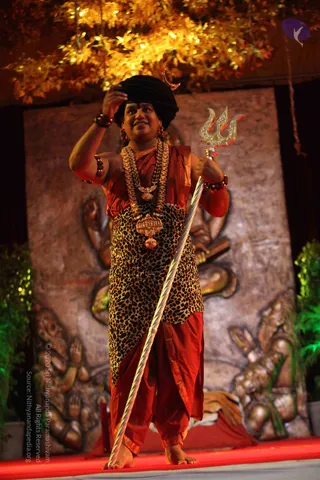 1-SHUDDADVAITAM-DARSHAN-DAY-1_Photo_1191_IMG_8517_CMP_WM