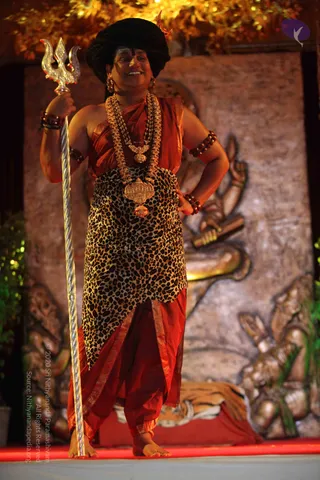 1-SHUDDADVAITAM-DARSHAN-DAY-1_Photo_1196_IMG_8527_CMP_WM