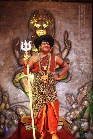 1-SHUDDADVAITAM-DARSHAN-DAY-1_Photo_1211_IMG_8547_CMP_WM