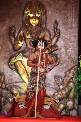 1-SHUDDADVAITAM-DARSHAN-DAY-1_Photo_1223_IMG_8560_CMP_WM