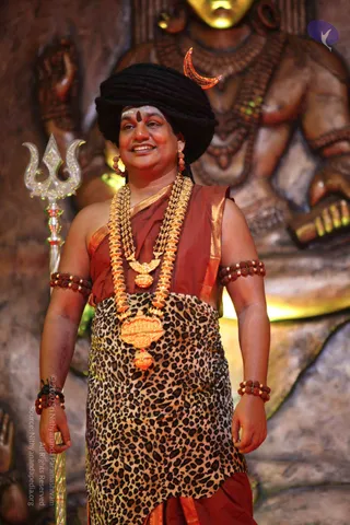 1-SHUDDADVAITAM-DARSHAN-DAY-1_Photo_1227_IMG_8575_CMP_WM