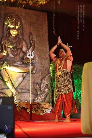 1-SHUDDADVAITAM-DARSHAN-DAY-1_Photo_1236_IMG_8584_CMP_WM