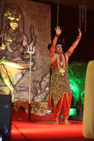 1-SHUDDADVAITAM-DARSHAN-DAY-1_Photo_1240_IMG_8587_CMP_WM