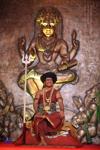 1-SHUDDADVAITAM-DARSHAN-DAY-1_Photo_1243_IMG_8592_CMP_WM