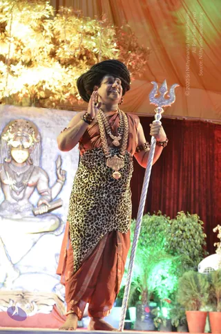 1-SHUDDADVAITAM-DARSHAN-DAY-1_Photo_1265__YAD4279_CMP_WM
