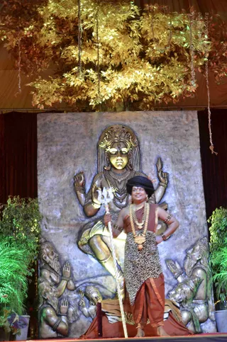 1-SHUDDADVAITAM-DARSHAN-DAY-1_Photo_1272__YAD4286_CMP_WM