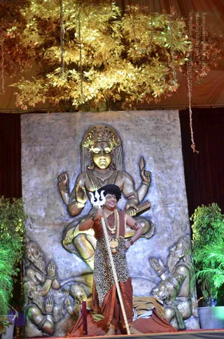 1-SHUDDADVAITAM-DARSHAN-DAY-1_Photo_1277__YAD4291_CMP_WM