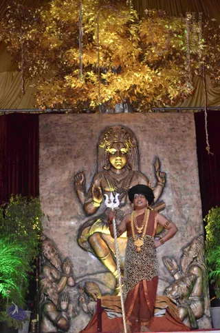 1-SHUDDADVAITAM-DARSHAN-DAY-1_Photo_1280__YAD4296_CMP_WM