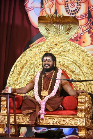 1-NITHYA-SATSANG_Photo_1020_DSC_4490_CMP_WM