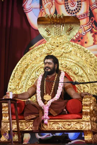 1-NITHYA-SATSANG_Photo_1023_DSC_4494_CMP_WM