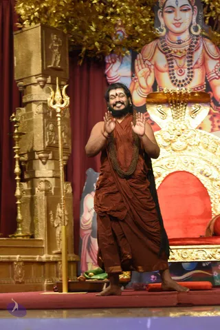 1-NITHYA-SATSANG_Photo_1045_DSC_4591_CMP_WM