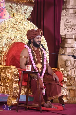 01-Intro-to-Sadashivoham-Session_Photo_1000_DSC_8704_CMP_WM