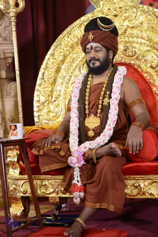 Nithya-Satsang_Photo_1024_DSC_7150_CMP_WM
