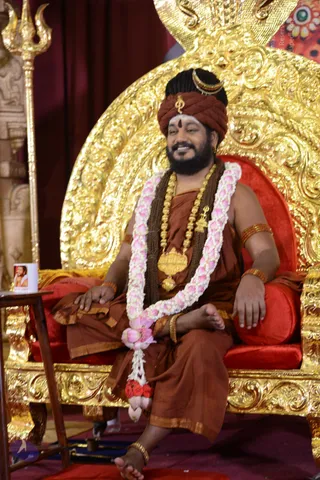 Nithya-Satsang_Photo_1027_DSC_7153_CMP_WM