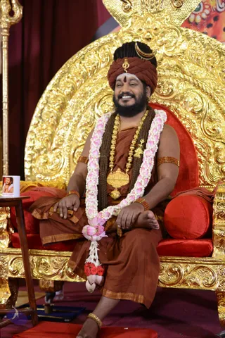 Nithya-Satsang_Photo_1044_DSC_7172_CMP_WM