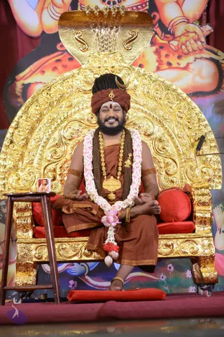 Nithya-Satsang_Photo_1050_DSC_7188_CMP_WM