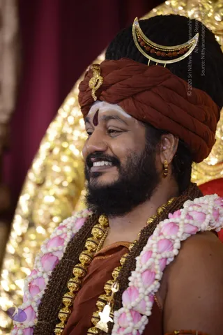 Nithya-Satsang_Photo_1091_DSC_7250_CMP_WM
