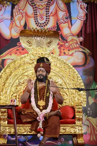 Nithya-Satsang_Photo_1130_DSC_7329_CMP_WM