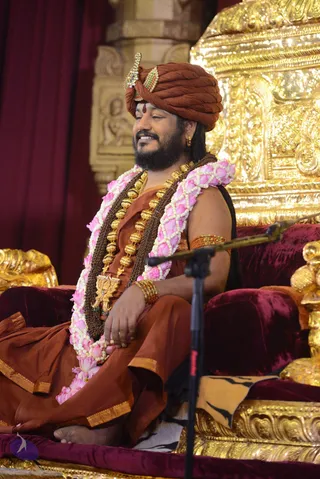 01-NITHYA-SATSANG_Photo_1027_DSC_6322_CMP_WM