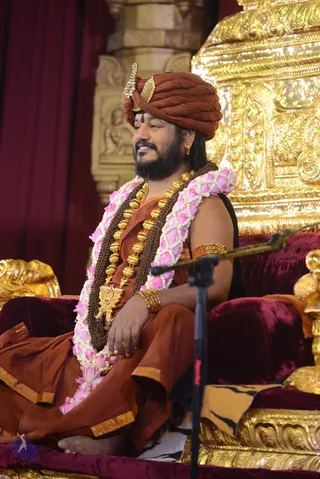 01-NITHYA-SATSANG_Photo_1028_DSC_6323_CMP_WM