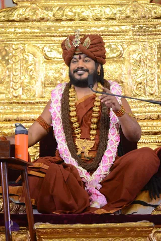 01-NITHYA-SATSANG_Photo_1055_DSC_6369_CMP_WM