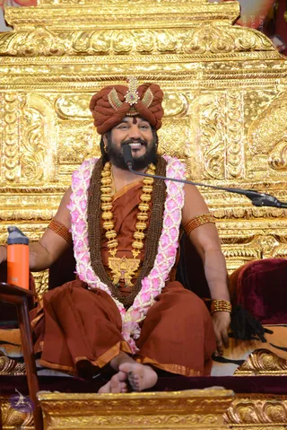01-NITHYA-SATSANG_Photo_1058_DSC_6372_CMP_WM