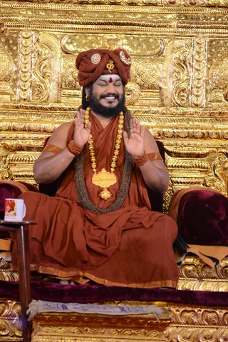 1-NITHYA-SATSANG_Photo_1003_DSC_1668_CMP_WM