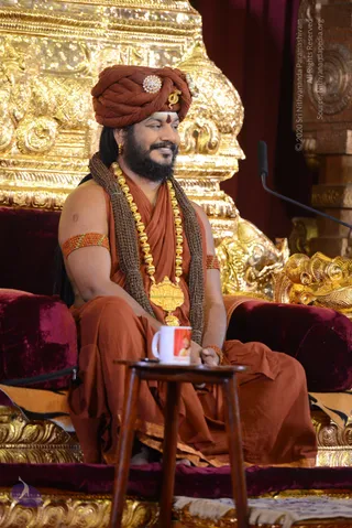1-NITHYA-SATSANG_Photo_1014_DSC_1685_CMP_WM