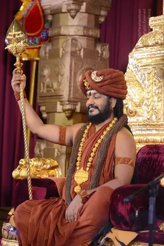 1-NITHYA-SATSANG_Photo_1038_DSC_1722_CMP_WM