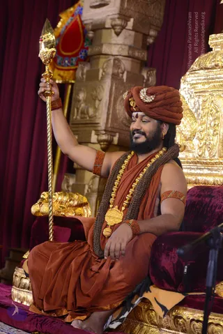 1-NITHYA-SATSANG_Photo_1047_DSC_1736_CMP_WM