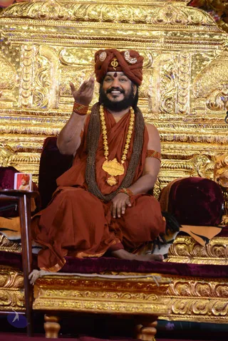 1-NITHYA-SATSANG_Photo_1075_DSC_1800_CMP_WM