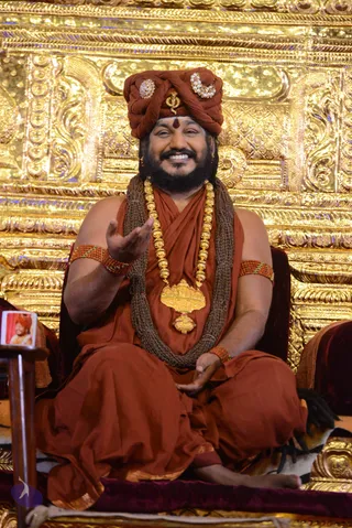 1-NITHYA-SATSANG_Photo_1087_DSC_1812_CMP_WM
