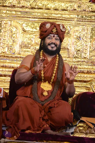 1-NITHYA-SATSANG_Photo_1092_DSC_1817_CMP_WM