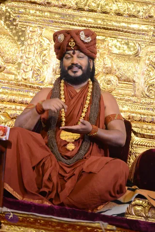1-NITHYA-SATSANG_Photo_1174_DSC_1909_CMP_WM