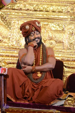 1-NITHYA-SATSANG_Photo_1180_DSC_1916_CMP_WM
