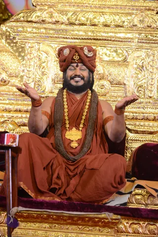 1-NITHYA-SATSANG_Photo_1188_DSC_1924_CMP_WM