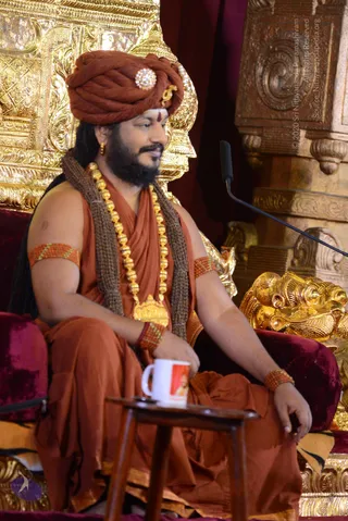 2-NITHYA-SATSANG_Photo_1013_DSC_1684_CMP_WM