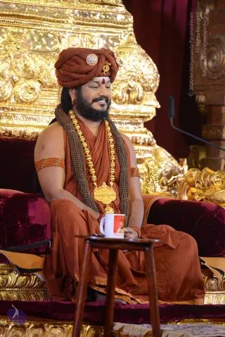 2-NITHYA-SATSANG_Photo_1016_DSC_1687_CMP_WM